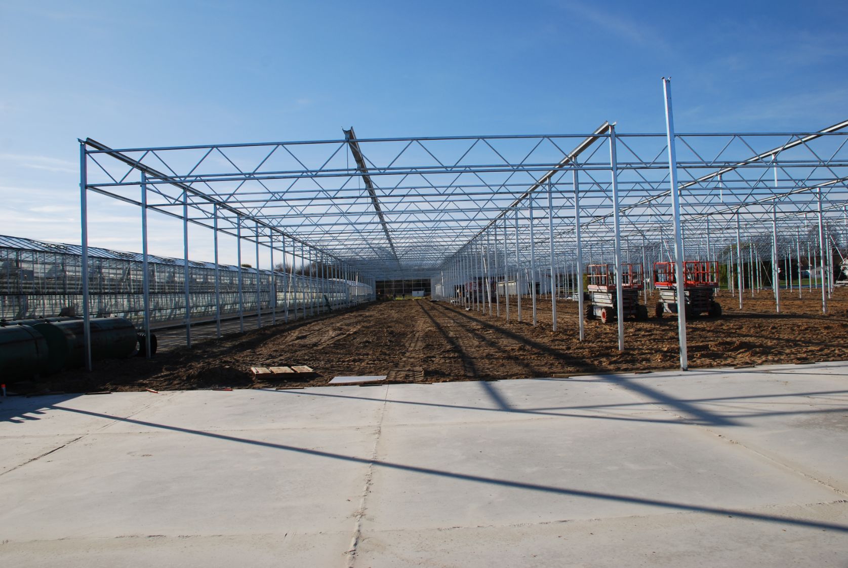 Greenhouse metal structure