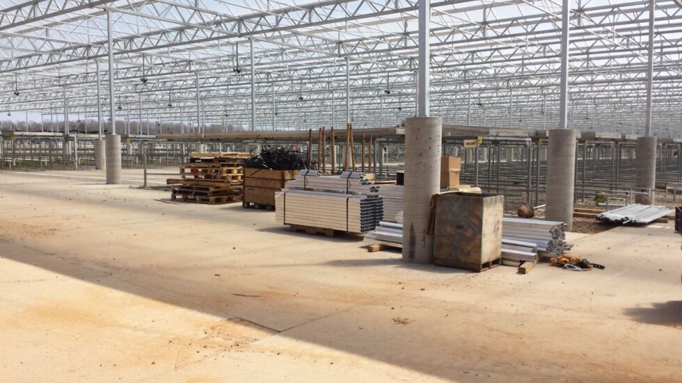 Commercial greenhouse structure - Metrolina