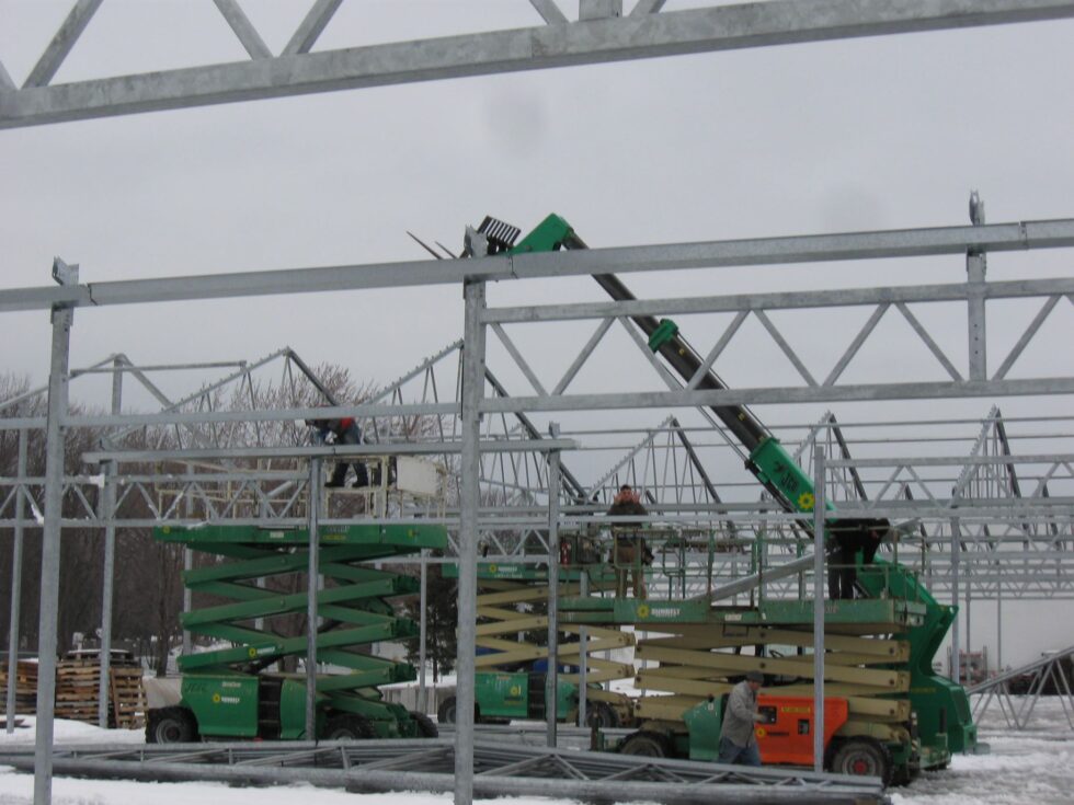 Petitti Mentor greenhouse exterior