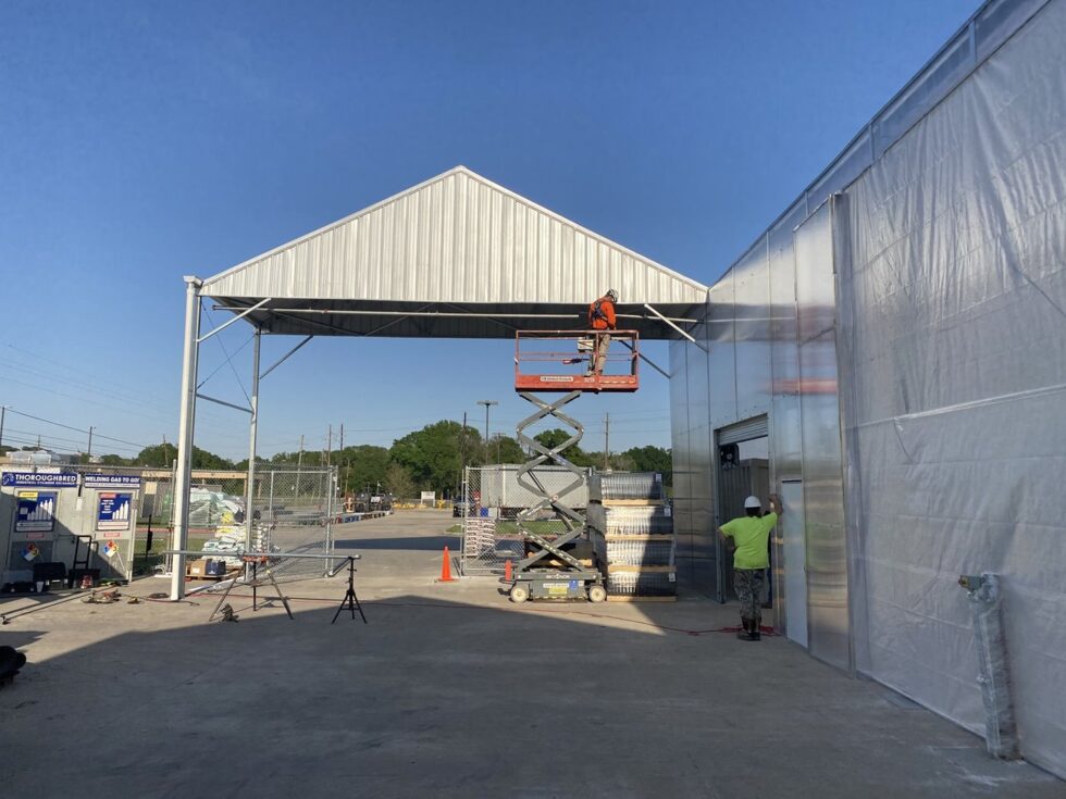tracto greenhouse construction